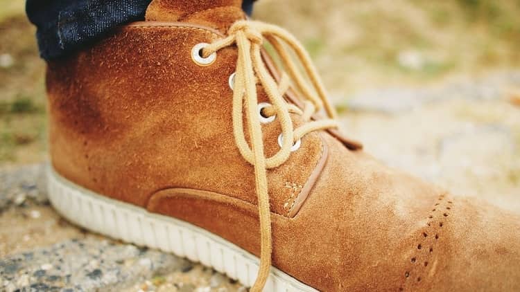 how to get oil out of suede leather