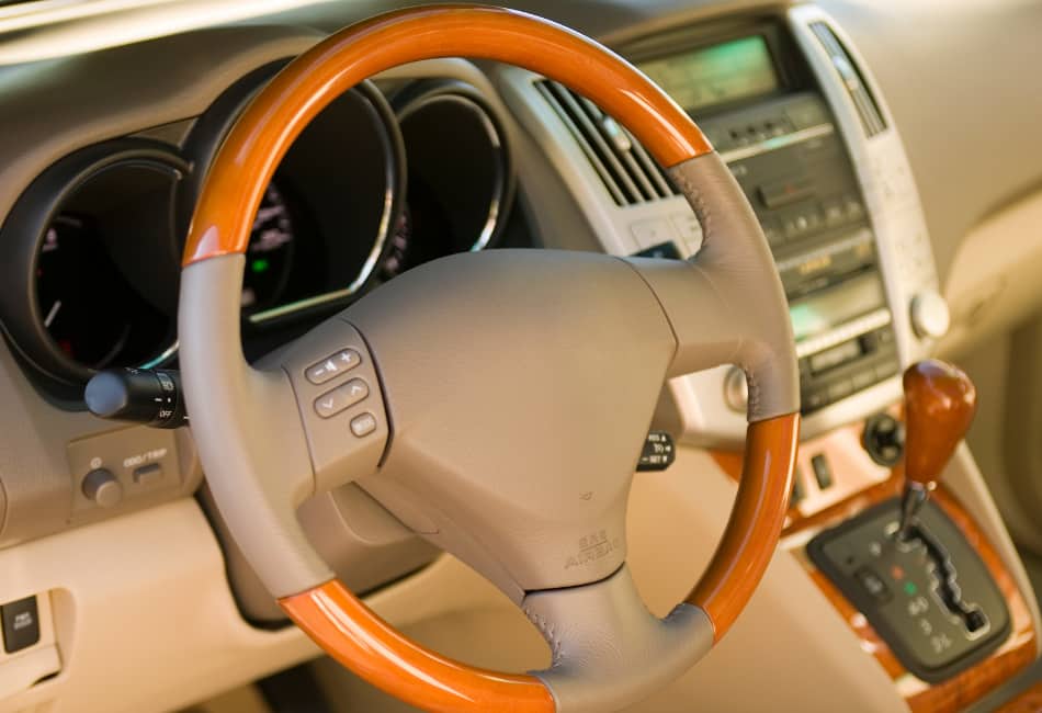 Rubber vs Leather Steering Wheels