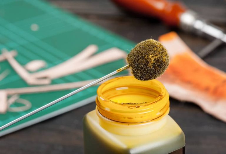 Can You Dye Faux Leather? (Answer & 2 Best Alternatives) FavoredLeather