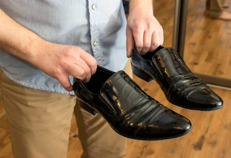 Can You Use Mink Oil On Patent Leather? (13 Pros And Cons) FavoredLeather